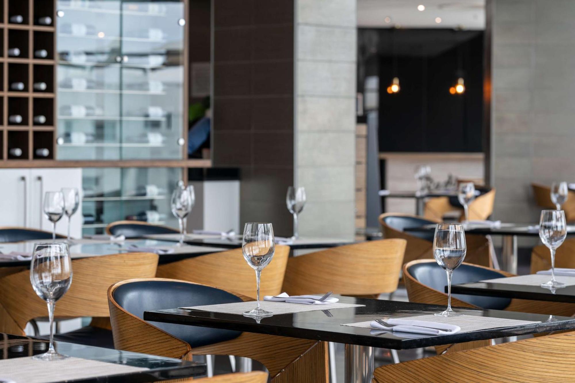 Radisson Blu Hotel, Порт-Елізабет Екстер'єр фото Restaurant